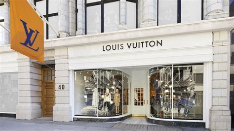 shopping at louis vuitton|louis vuitton shoponline.